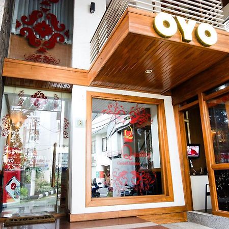 Oyo 229 Hi Quality Hotel Bandung Eksteriør billede
