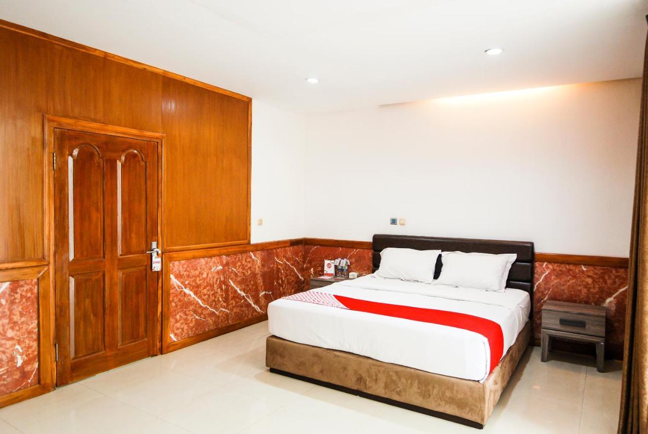 Oyo 229 Hi Quality Hotel Bandung Eksteriør billede