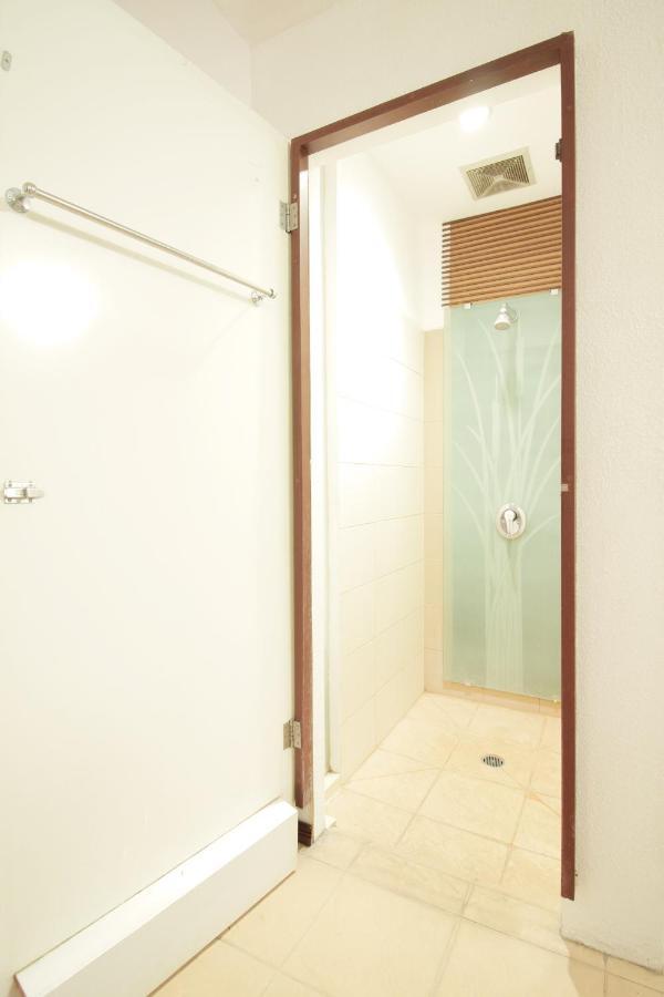 Oyo 229 Hi Quality Hotel Bandung Eksteriør billede