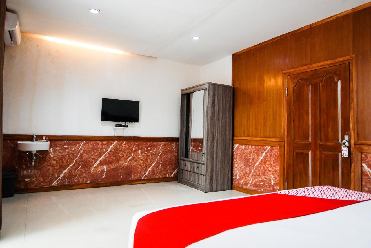 Oyo 229 Hi Quality Hotel Bandung Eksteriør billede