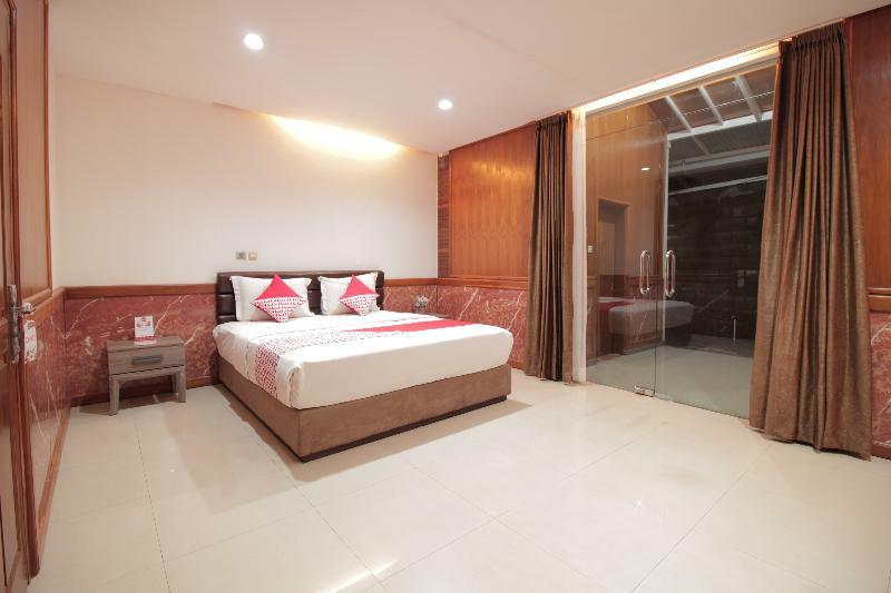 Oyo 229 Hi Quality Hotel Bandung Eksteriør billede